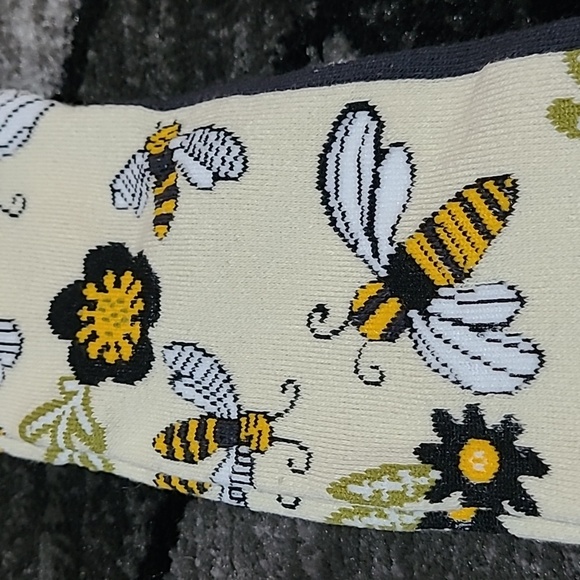 QUEEN BEE LAZY ONE UNISEX ADULT SOCKS - Picture 6 of 9